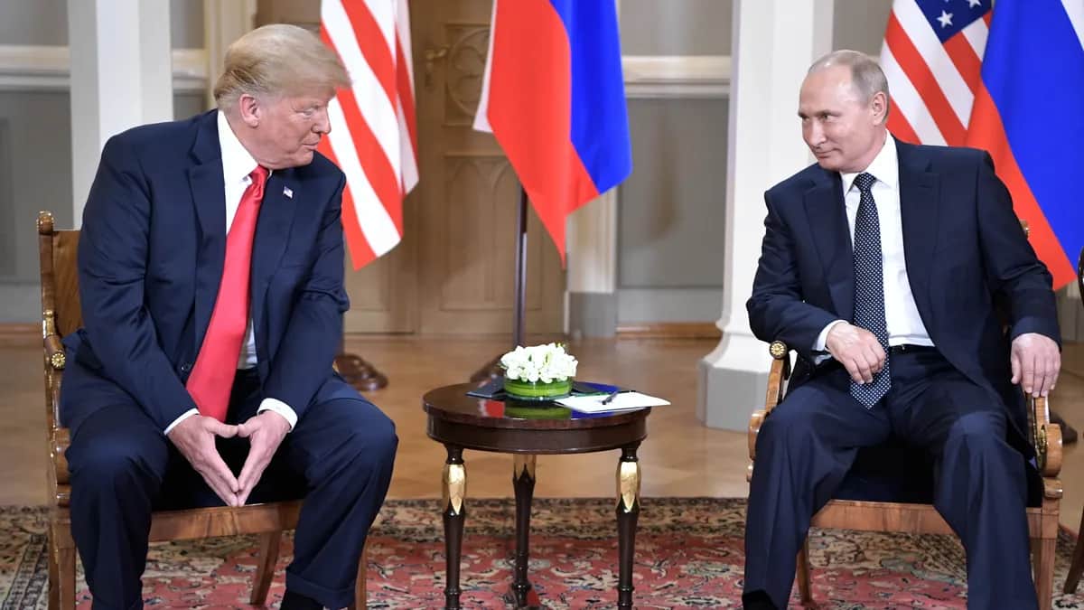 Russian President Vladimir Putin and then US President Donald Trump at the Russia-US summit in Helsinki, 2018. Photo: EPA-EFE/ALEXEY NIKOLSKY/SPUTNIK/KREMLIN / POOL