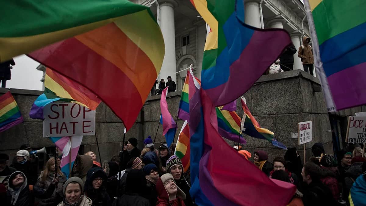 Activists at a queer rally in St. Petersburg, 2 November 2014. Photo: Valya Yegorshin / NurPhoto / Getty Images