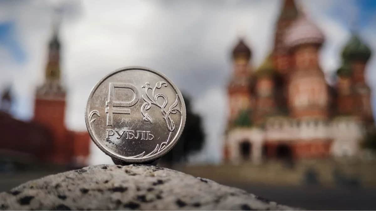 Мартовские качели