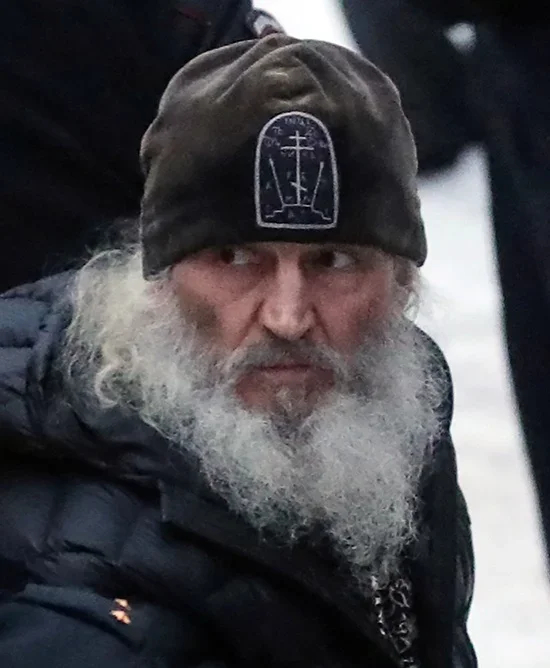 Hegumen Sergiy (Romanov) near the Basmanny District Court, 29 December 2020. Photo: Wikimedia Commons
