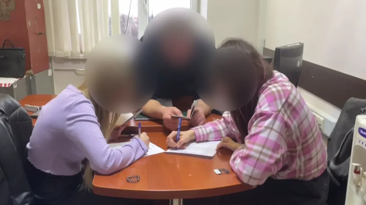 На двух жительниц Краснодарского края составили протоколы о «пропаганде ЛГБТ» за видео с поцелуем