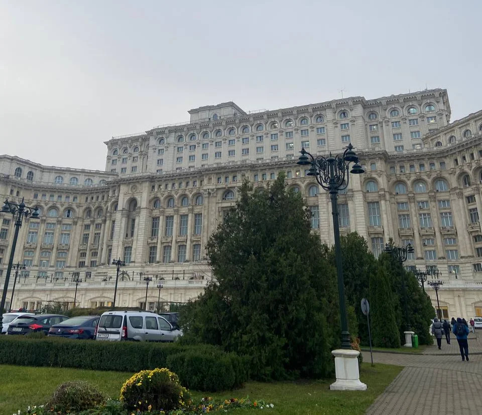 Парламент Румынии. Фото: «Новая газета Европа»