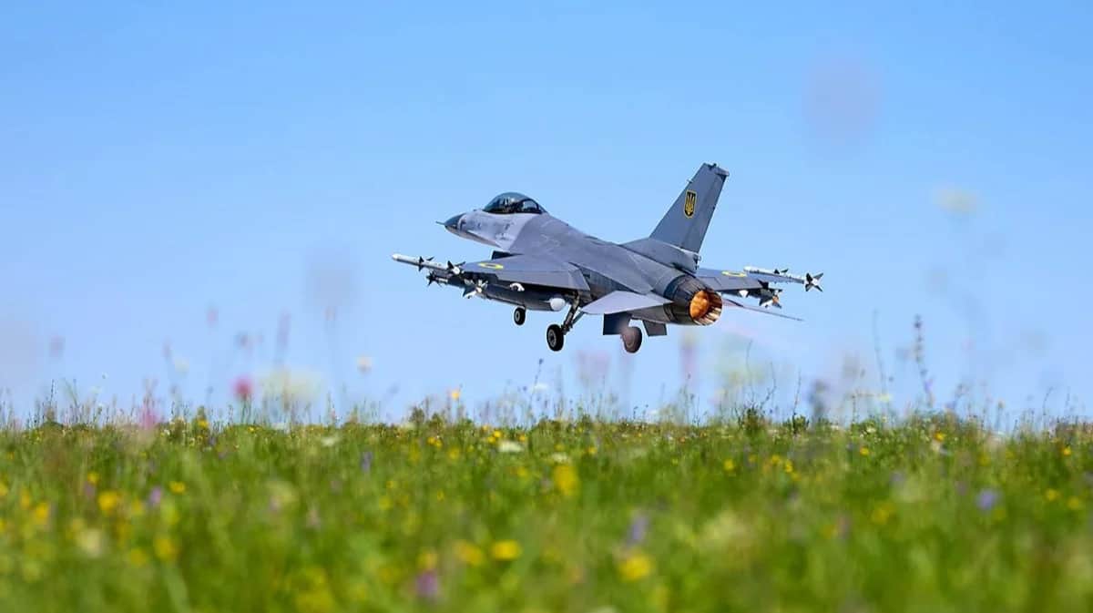 Истребитель F-16. Фото: Владимир Зеленский / Telegram