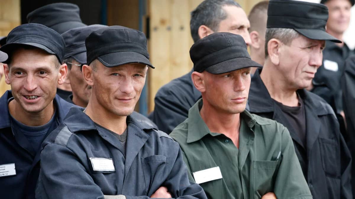 Заключенные исправительной колонии в Красноярском крае, 23 июля 2011 года. Фото: Илья Наймушин / Reuters / Scanpix / LETA