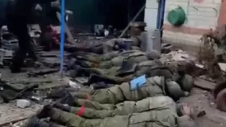 Bodies near Makiivka
