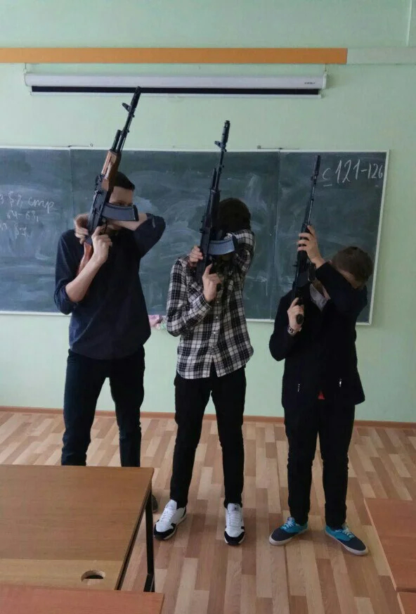 Фото Максима Гулы на его <a href="https://vk.com/maksgl001nepriv?z=albums284565109">странице</a> ВКонтакте