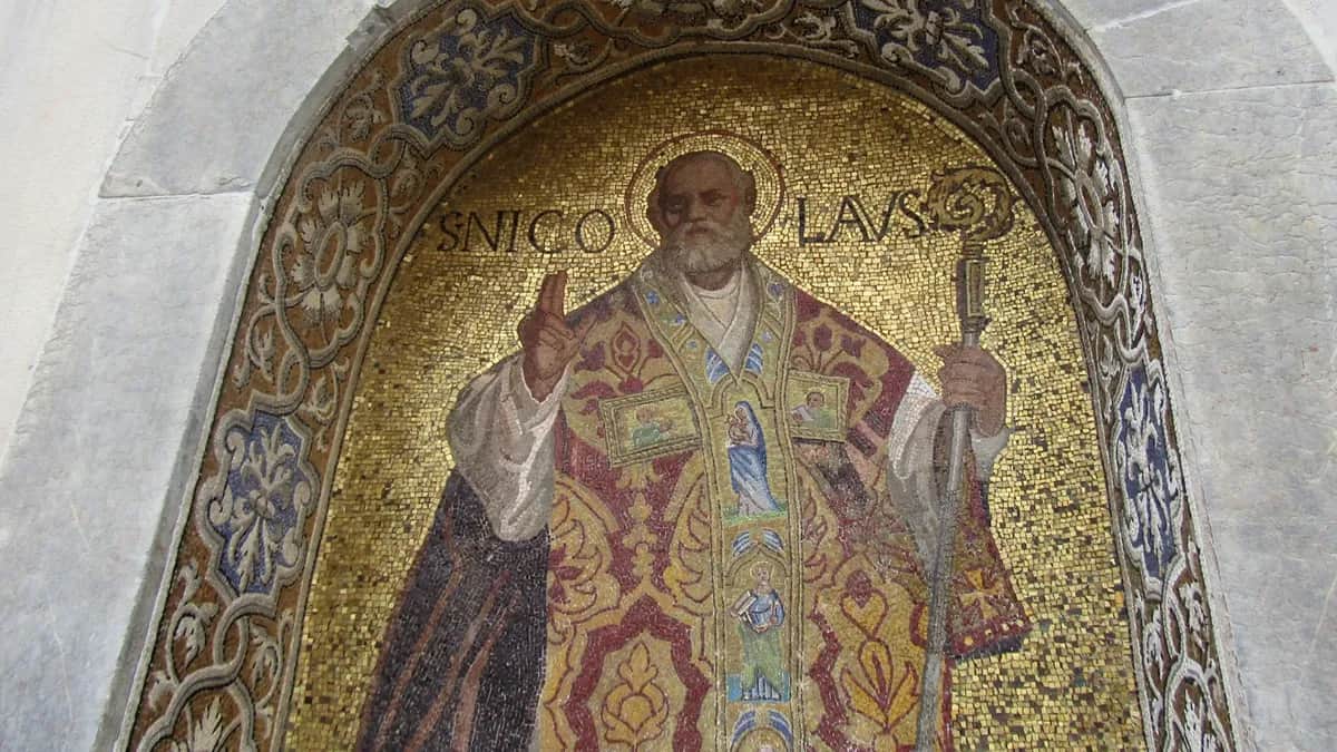 Мозаика с изображением Николая Чудотворца в Соборе Святого Марка в Венеции. Фото: Universal History Archive / Universal Images Group / Getty Images