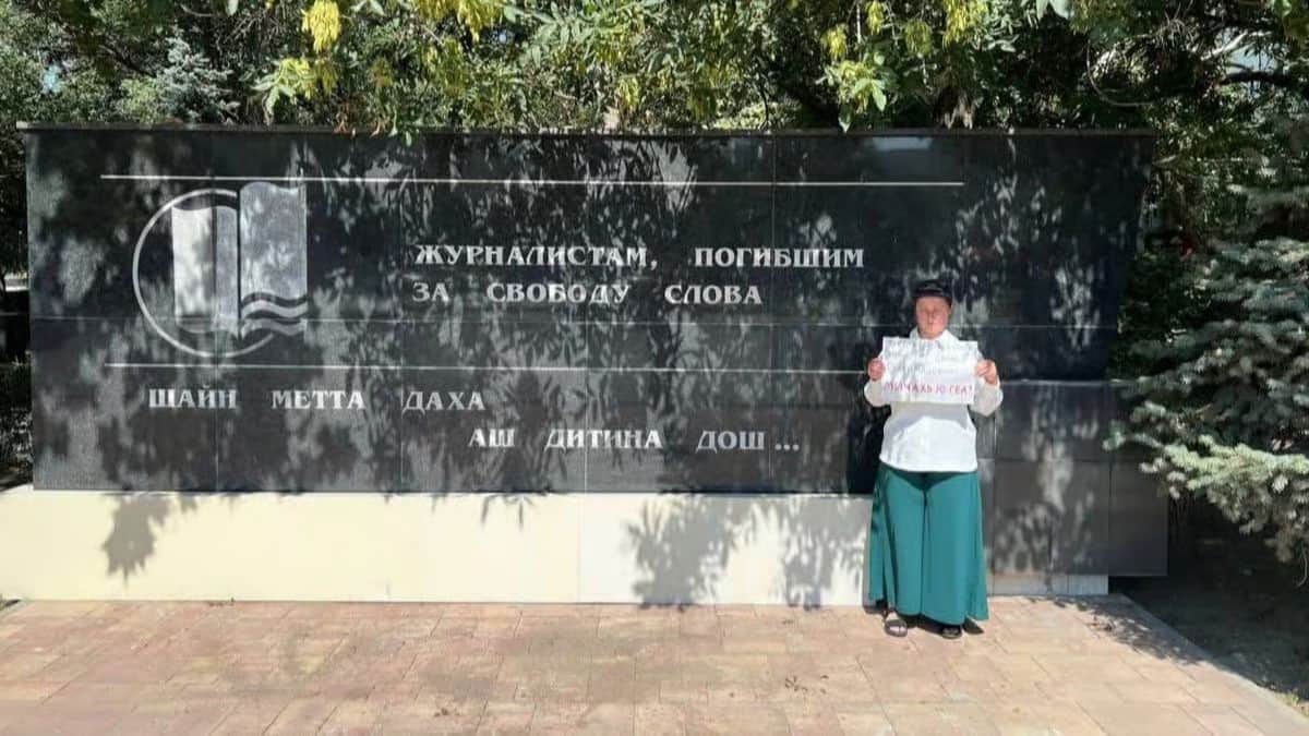 Woman is detained in Chechnya for protesting disappearance of friend feared dead in ‘honour killing’