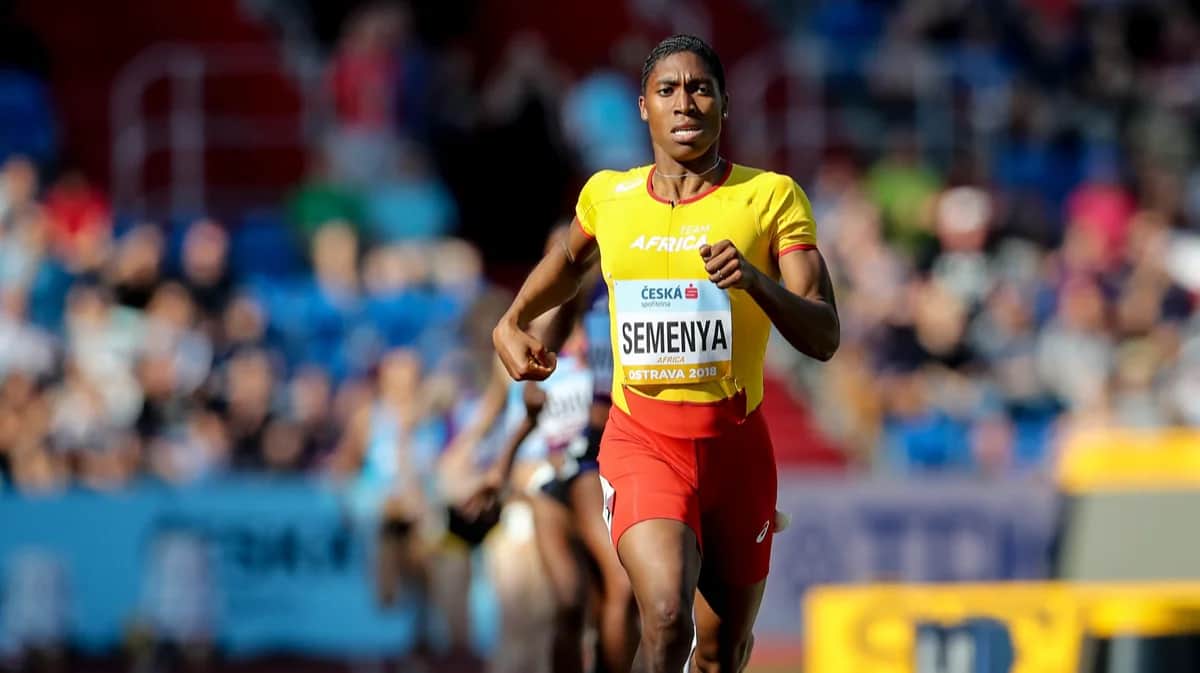 Кастер Семеня из ЮАР выступающая за команду Африки, на Кубке мира IAAF, Чехия, 9 сентября 2018 года. Фото: Martin Divisek / EPA