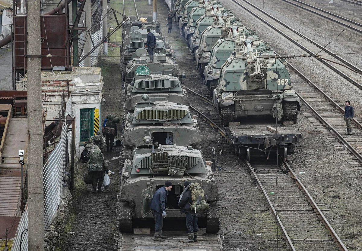 Russian servicemen and military equipment at a railway station in the Rostov region, Russia, 23 February 2022. Photo: EPA
