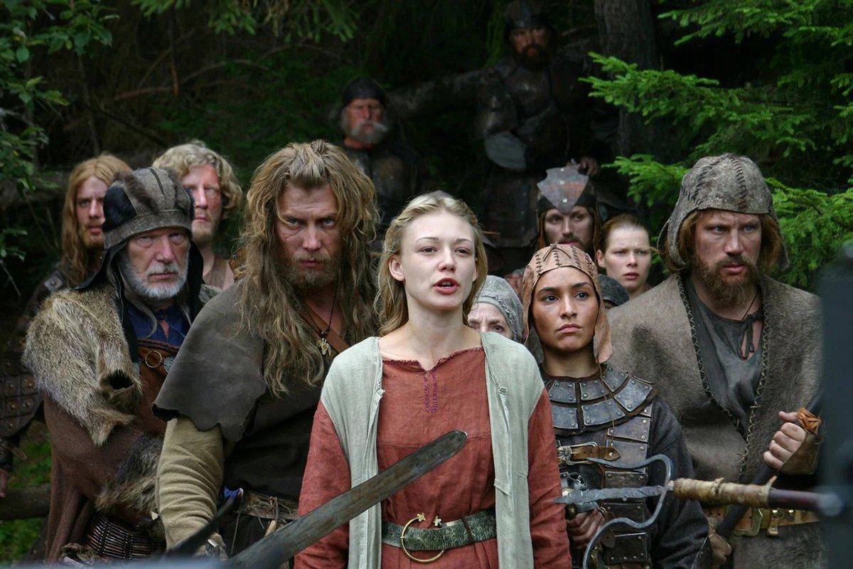 Кадр из фильма «Волкодав: Из рода серых псов». Фото:  kinopoisk.ru