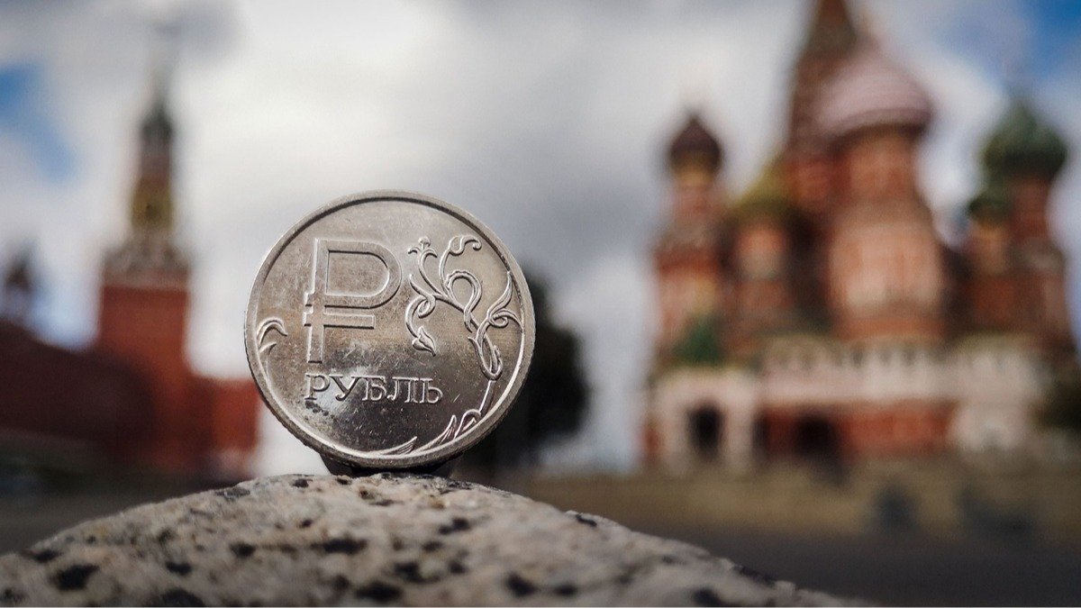 Мартовские качели