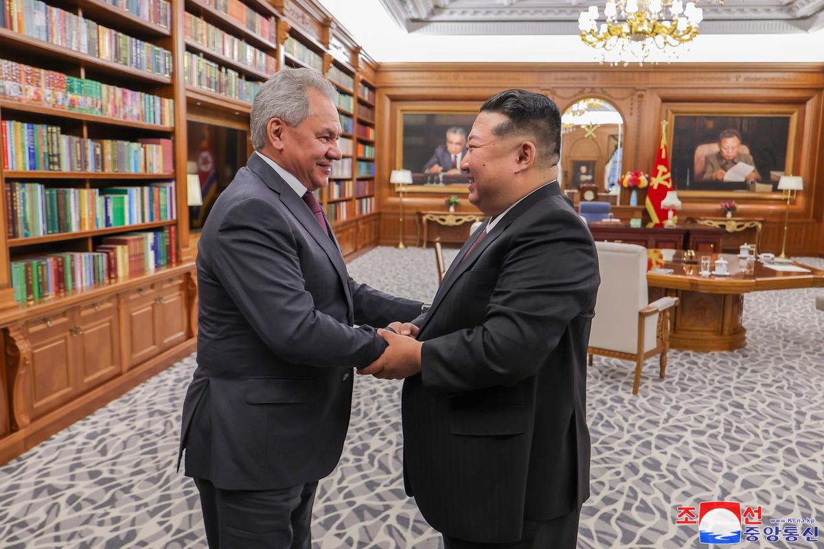 Sergey Shoigu meets Kim Jong Un at the headquarters of the Workers’ Party of Korea in Pyongyang, North Korea, 4 June 2025. Photo: EPA-EFE/KCNA