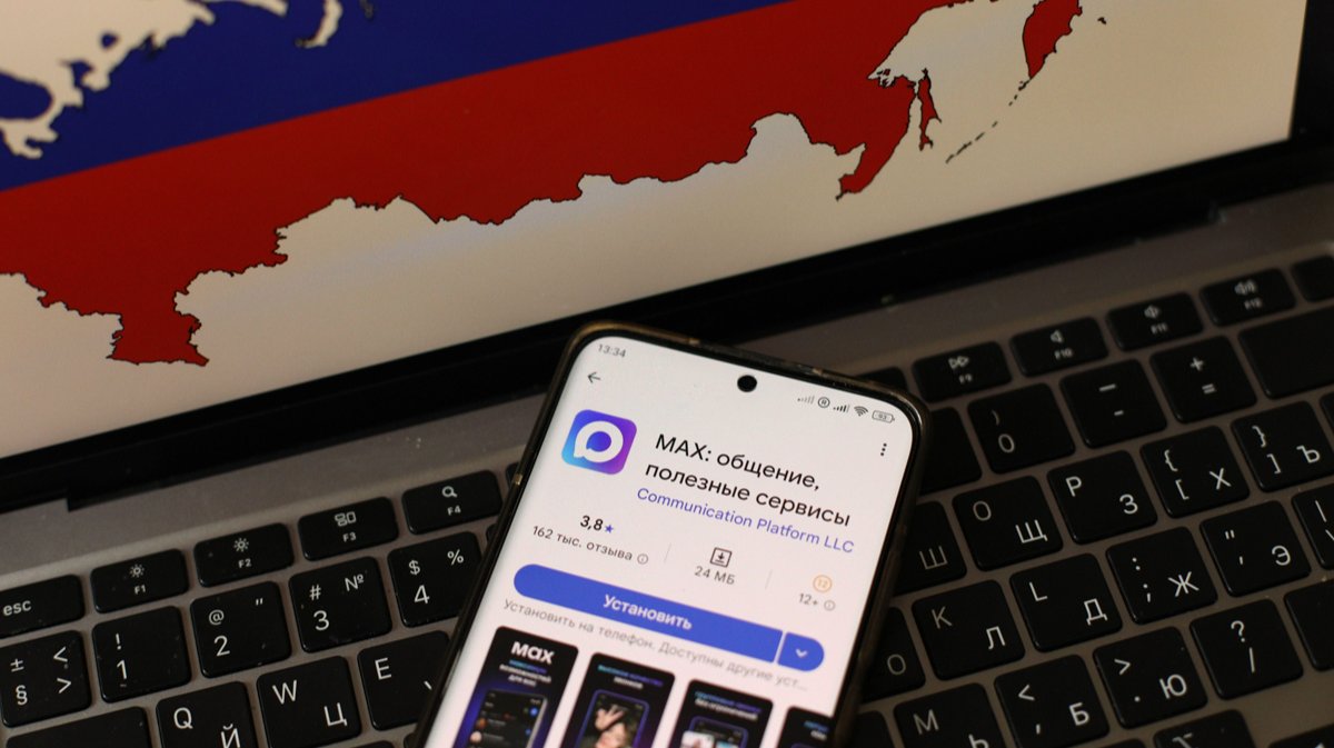 Мокрый Тапочек и Викуля Добрая зашли в чат