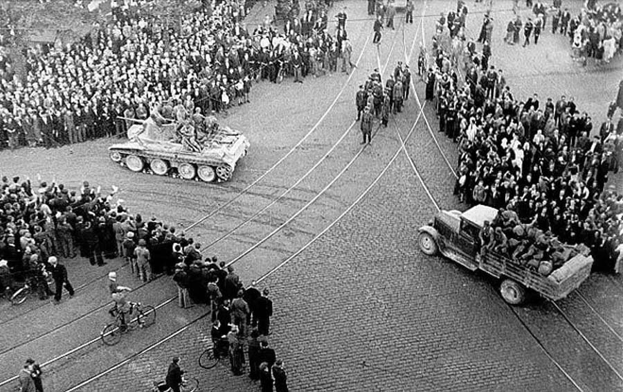 Советские войска в Риге, 1940 год. Фото: Wikimedia (PD)